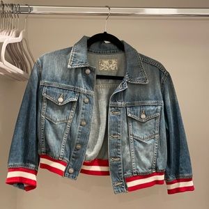 Cropped jean jacket size XS